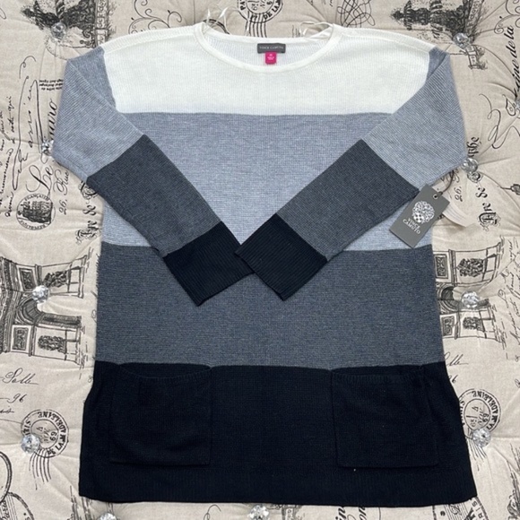 Vince Camuto Colorblock Pocket Sweater - Picture 4 of 9